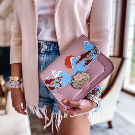 This Danielle Nicole Mulan Collection Is Stunning Disney Mulan, Danielle Nicole, Disney Handbags, Military Wife, Disney Dream, Disney Princesses, Dooney & Bourke, Disney Style, Mulan