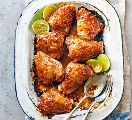 Marmalade Chicken Recipe, Marmalade Chicken, Lime Marmalade, Chutney Chicken, Noom Recipes, Roast In The Oven, Winter Meals, Mango Chutney, Sweet Potato Wedges