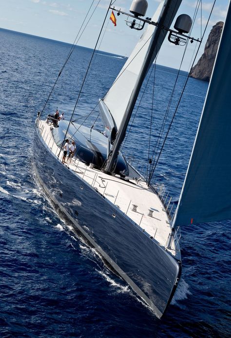 Ngoni Yacht Royal Huisman Luxury Sailing Yachts, Sail Ship, Vsco Tutorial, Sailboat Living, Sailing Yachts, Classic Yachts, Yacht Interior, Sailing Vessel, Cool Boats