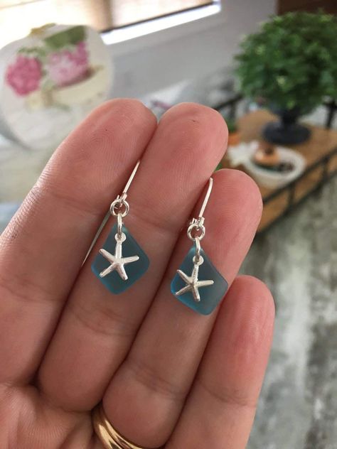 See Glass Jewelry, Seaglass Earrings Diy, Silver Beach Jewelry, Seaglass Jewelry Diy, Seaglass Earings, Sea Glass Jewelry Diy, Seaglass Jewellery, Coastal Earrings, Shell Jewellery