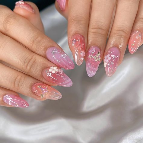 Opalescent Nails Acrylic, Nails Spring Pink, Nails Cute Aesthetic, Fairy Aesthetic Nails, Blossom Nail Art, Candy Fairy, Fairy Nails, Nails Butterfly, Cotton Candy Nails