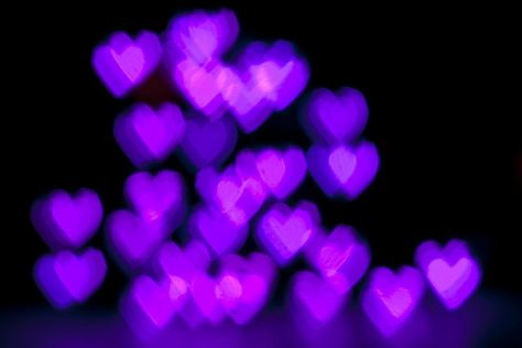 purple hearts play on light #SephoraColorWash Neon Purple Pfp, Purple Lesbian Aesthetic, Purple Lovecore, Purple Aesthetic Love, Purple Hearts Aesthetic, Purple Love Aesthetic, Purple Heart Aesthetic, Purple Aesthetic Dark, Aesthetic Dark Purple