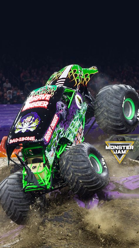 Monster Jam Wallpaper, Monster Truck Wallpaper, Abandoned Nature, Monster Truck Art, Monster Truck Jam, Big Monster Trucks, Monster Jam Birthday, Truck Wallpaper, Monster Truck Party