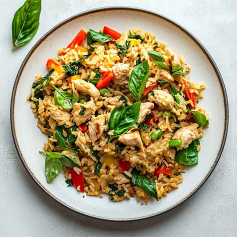 Thai basil chicken fried rice - Thai-Foodie Thai Basil Chicken Fried Rice, Basil Fried Rice Thai, Spicy Thai Rice, Thai Basil Rice, Thai Rice Bowl, Thai Chicken Fried Rice, Thai Basil Fried Rice, Thai Chicken Stir Fry, Stir Fry Meal Prep