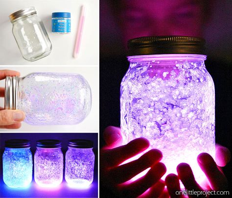 Glowing Jars Diy, Glow Jars Diy How To Make, Dream Jars Diy, Diy Mason Jar Candle Holders, Fairy In A Jar Diy, Diy Fairy Lights Jar, Fairy Jars Diy How To Make, Glow Jars Diy, Little Jars Ideas