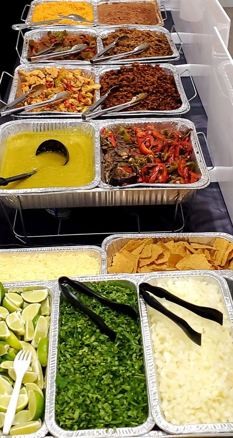 Easy Wedding Taco Bar, Fajita Catering Ideas, Self Serve Taco Bar, Taco Buffet Ideas Mexican Fiesta, Elegant Taco Bar Party Ideas, Tostada Buffet Ideas, Mexican Food Booth Decor, Taco Buffet Party, Taco Bar Wedding Reception Buffet Food Stations