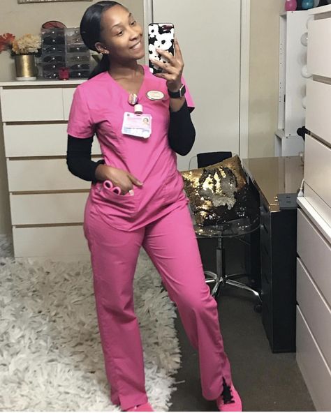 Working that pink! Yes!! Pink Nursing Scrubs, Pink Scrubs Outfit, Pink Nurse Outfit, Pink Scrubs Aesthetic, Hot Pink Scrubs, Nurses Outfits, Pink Nurse Aesthetic, Cute Scrubs Outfits, Scrubs Uniform Cute