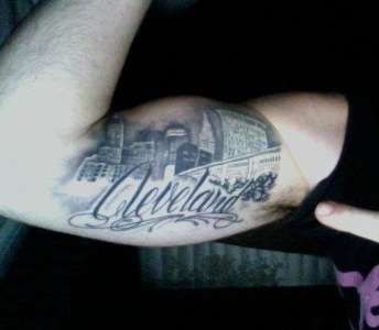 Cleveland Skyline Tattoo Cleveland Tattoo Ideas, Cleveland Tattoo, Logan Tattoo, Skyline Tattoo, Cleveland Skyline, Tattoo Stencils, Picture Tattoos, Cleveland, Jesus Fish Tattoo