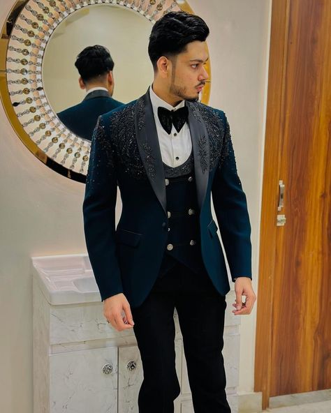 Buy Black Hand Embroidered Tuxedo Suit Zari Golden Work Tuxedo online on Etsy India. Shop for handmade, vintage and unique Mens Wedding Suits items from NawabClothings online on Etsy Hand Work Coat Pant For Men, Suits Men Hand Work, Wedding Men Outfit Groom Suits, Best Groom Suits Weddings, Mens Designer Suits Wedding, Designer Groom Suits, New Suit Design For Men, Design Suit For Men, Hand Work Suit For Men