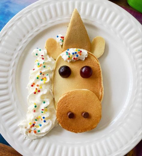 Fun Pancakes For Kids, Cute Pancakes, Fun Pancakes, Kids Pancakes, Internet Fame, Halloween Breakfast, Fun Breakfast, Toddler Breakfast, Food Art For Kids