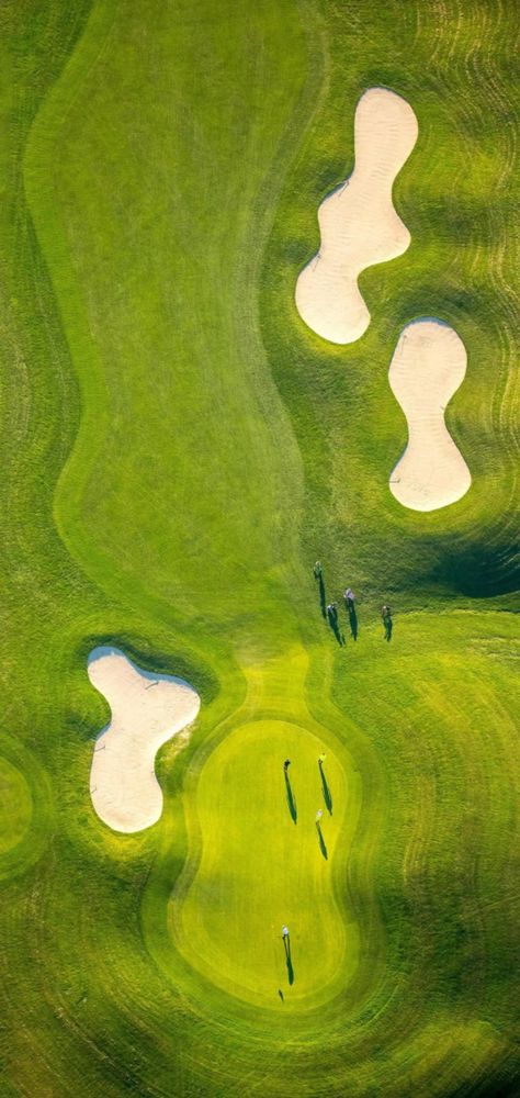 Golf Vibes Aesthetic, Golf Club Photography, Golf Backgrounds Wallpapers, Golf Course Wallpaper, Golf Course Aesthetic, Golf Course Photography, Golf Pictures, Golf Inspiration, Sports Aesthetic