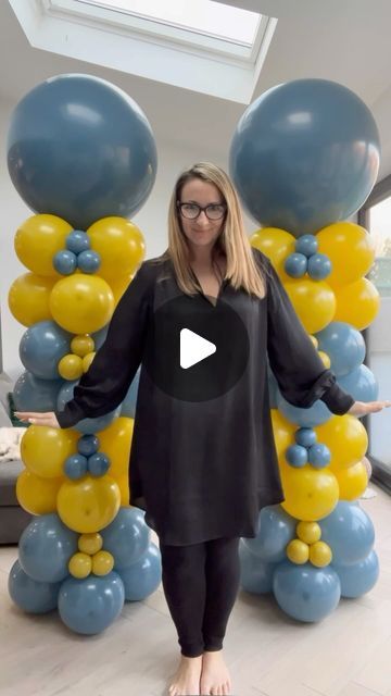 Balloon Arch Size Chart, Balloons Stand Decorations, Unique Balloon Columns, Ballon Tower Ideas, How To Balloon Columns, Ballon Columns Ideas, Balloon Garland Entrance, Balloon Column Patterns, Diy Balloon Column Easy