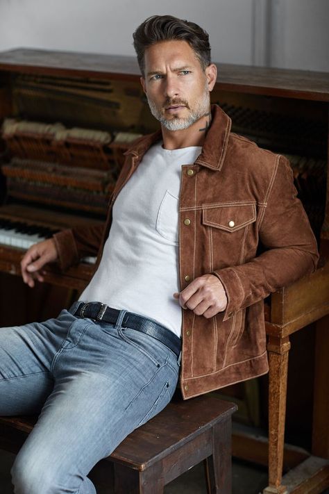 Weston Boucher, Silver Foxes Men, Handsome Older Men, Outfits Hombre, Mens Fashion Smart, Men Model, Classic Man, Business Fashion, Mens Hairstyles