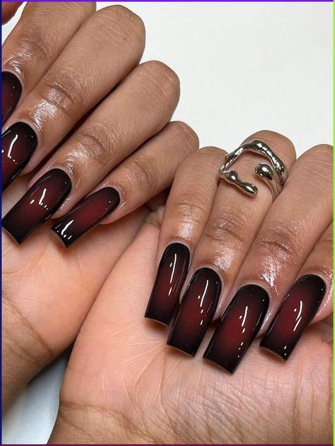 Black And Dark Red Nails, Tvd Nails, Red Square Acrylic Nails, Nail Art Square Nails, Nail Art For Girls, Mint Green Nails, Halloween Nails Easy, Nagellack Trends, Red Gradient