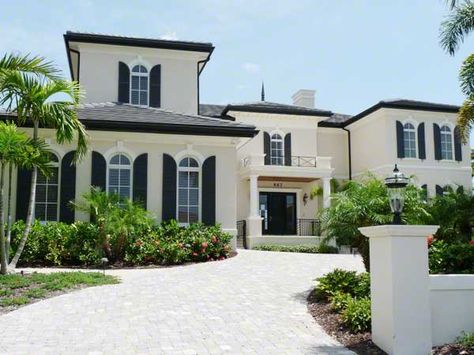 Cream House Black Trim Exterior Colors, Beige House Black Shutters, Cream House Black Trim, Beige Shutters, Beige House Exterior Colour Schemes, Arched Shutters, Black And White House Exterior, Exterior Shutter Colors, White House Black Shutters