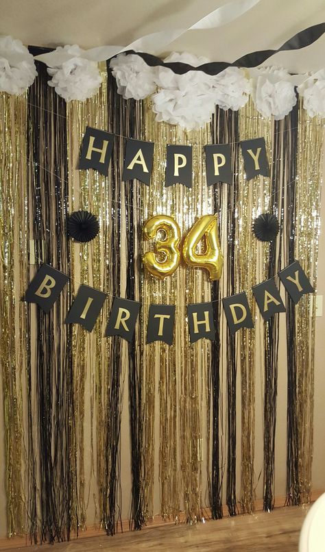 Black, white and gold surprise birthday party decor Balloon Organization, Surprise Birthday Party Decorations, 70th Birthday Parties, 80th Birthday Party, Diy Birthday Decorations, Blue Boy, 18th Birthday Party, 60th Birthday Party, Birthday Surprise Party