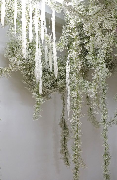 Floral Set Design, Florist Studio, Design City, Phuket Wedding, All White Wedding, Flower Installation, Floral Set, Floral Arrangements Wedding, City Garden