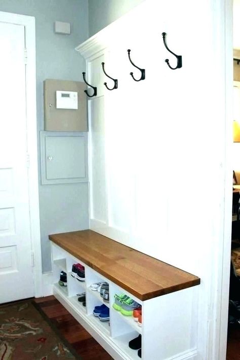 3 Ways to Repurpose Your Entryway Nook ~ Matchness.com Entryway Bench And Coat Rack, Bench And Coat Rack, Entry Coat Rack, Foyer Bench, Hallway Ideas Diy, Entrance Bench, Diy Entryway Bench, Entryway Bench Storage, Diy Entryway