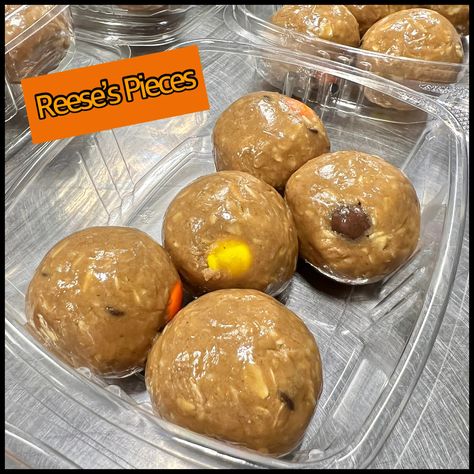 Reese's Pieces Titan Power Balls Oats Peanut Butter, Old Fashioned Oats, Reese's Pieces, Old Fashion Oats, Honey Chocolate, Power Balls, Protein Balls, Peanut Butter Protein, Brownie Batter