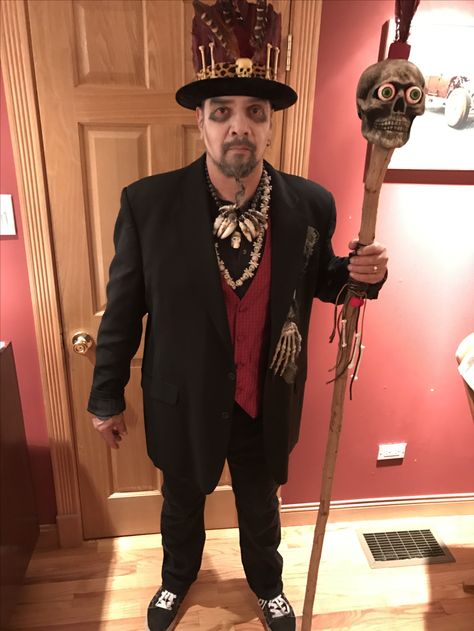 Voodoo medicine man Voodoo Costume, Witches Ball, Medicine Man, Halloween Stuff, Halloween 2024, Mens Costumes, Halloween Fun, Medicine, Halloween Costumes