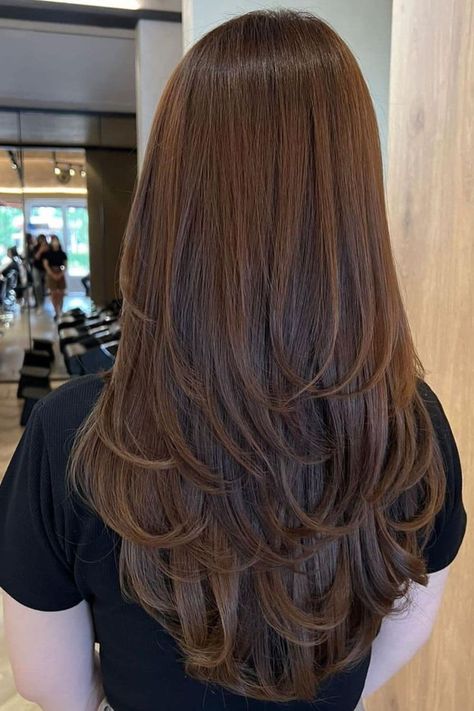 Layered Haircuts Straight Hair, Layered Haircuts Straight, Haircuts For Long Hair Straight, Straight Layers, Wavy Layered Hair, Long Straight Layers, Haircuts For Long Hair With Layers, Layered Haircuts For Medium Hair, Wavy Haircuts