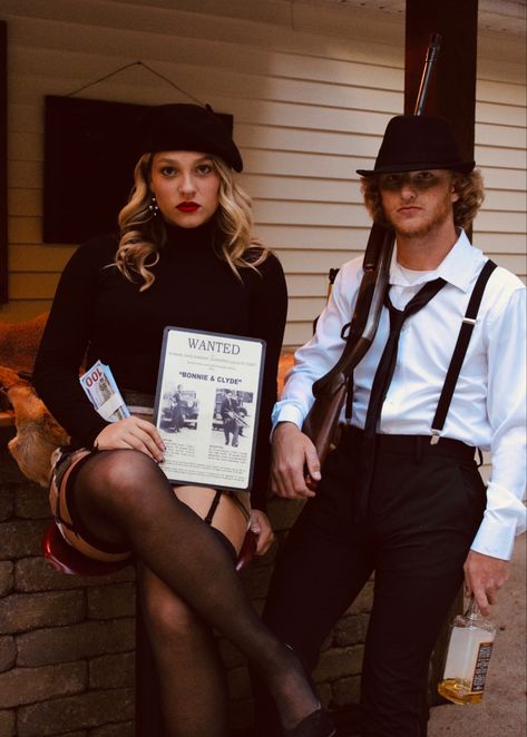 Bonnie And Clyde Aesthetic, Bonnie And Clyde Wedding, Bonnie Costume, Bonnie And Clyde Photos, Bonnie And Clyde Halloween Costume, Homecoming Themes, Bonnie And Clyde, Bonnie Clyde, Bonnie N Clyde