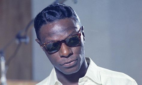 The best Nat King Cole songs reveal just why the pianist and singer is hailed as one of the world’s greatest vocalists – and a pioneer for racial equality. Astrud Gilberto, Sammy Davis Jr, Adam Cole, Nat King Cole, King Cole, Music App, Oliver Peoples, Jazz Music, Popular Music