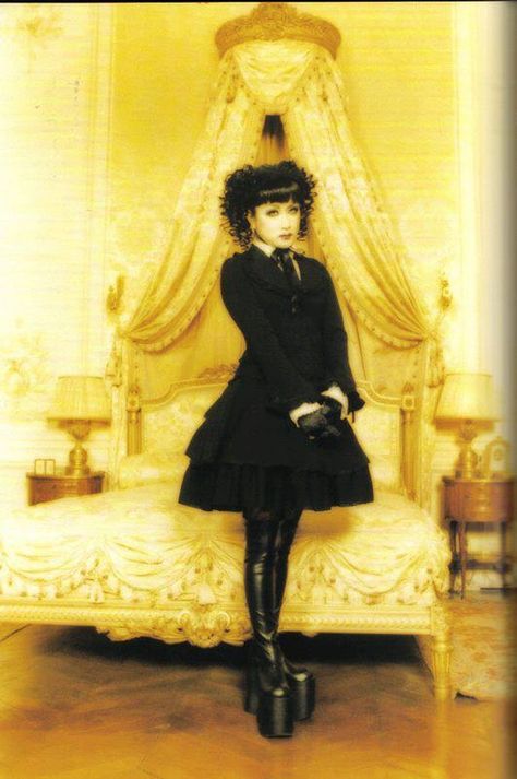 Mana. Malice Mizer, Kei Fashion, J Fashion, Manado, Gothic Lolita, Visual Kei, Tim Burton, Lolita Fashion, Goth Fashion