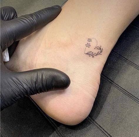 Small Horse Tattoo, Us Tattoo, Cat Tattoo Ideas, Mandala Hand Tattoos, Tiny Wrist Tattoos, Tattoos For Dog Lovers, Pawprint Tattoo, Paw Tattoo, Small Pretty Tattoos