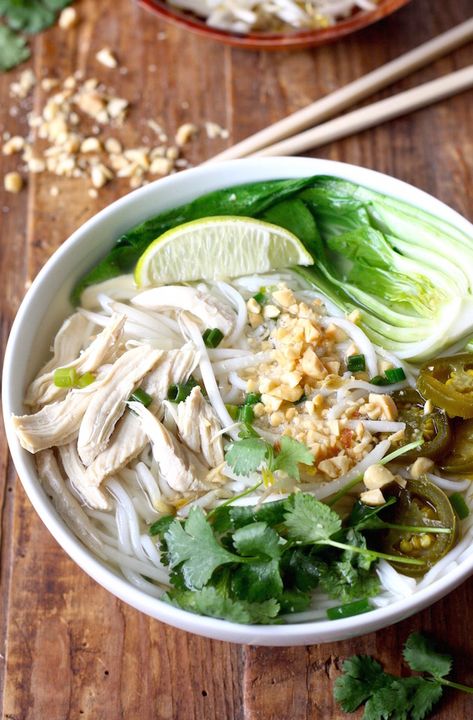 Thai Soups, Chicken Rice Noodles, Thai Salmon, Thai Noodle Soups, Thai Chicken Noodles, Rice Noodle Soup, Asian Soup Recipes, Thai Rice Noodles, Food Thai