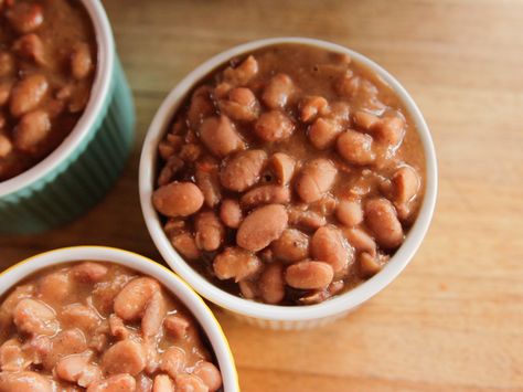 Perfect Pinto Beans Pinto Beans Recipe, Ree Drummond Recipes, Pinto Bean Recipes, Cooking Dried Beans, How To Cook Beans, Pioneer Woman Recipes, Beans Recipe, Ree Drummond, Think Food