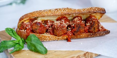 Alex Guarnaschelli's Meatballs and Sauce Alex Guarnaschelli Recipes, Saucy Meatballs, Breaded Meatballs, Meatball Sandwiches, Alex Guarnaschelli, Meatball Sub, Homemade Garlic Bread, Meatball Sandwich, Comfort Dishes