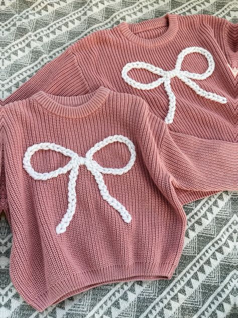 Hand Embroidered Baby Bow Sweater Cute Sweater Embroidery, Crochet Bow Sweater, Hand Embroidered Bow, Hand Embroidered Baby Gifts, Christmas Embroidered Sweater, Hand Embroidery Baby Clothes, Embroidered Sweater Diy, Hand Embroidered Shirts, Hand Stitching Projects