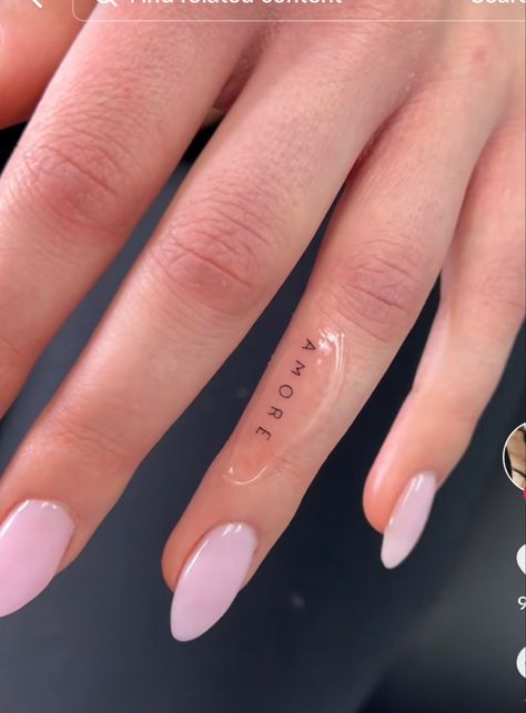 A On Finger Tattoo, M Letter Finger Tattoo, Tiny Tattoos On Finger, Amore Finger Tattoo, Inside Of Hand Tattoo, Amor Finger Tattoo, J On Finger Tattoo, Name Tattoo On Finger For Women, Name Tattoos On Fingers For Women