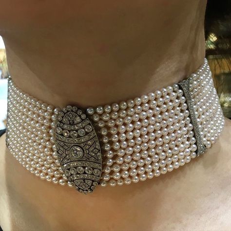 Antique Choker, Gothic Pearl Jewelry, Vintage Pearl Choker Jewelry, Vintage Pearl Choker Necklace, Pearl Choker Vintage, Edwardian Jewelry Necklaces, Antique Pearl Choker, Vintage Pearl Choker With Pearl Chain, Edwardian Choker