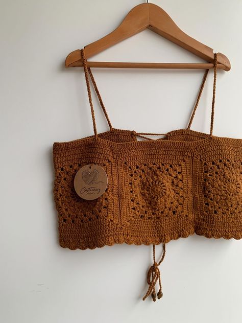 Chic Cotton Crochet Crop Top, Cotton Crochet Crop Top, Casual Brown Cotton Crochet Top, Handmade Cotton Crochet Crop Top, Shorts Tejidos A Crochet, Tops Tejidos A Crochet, Top Tejidos A Crochet, Tropical Outfits, Crochet Cord