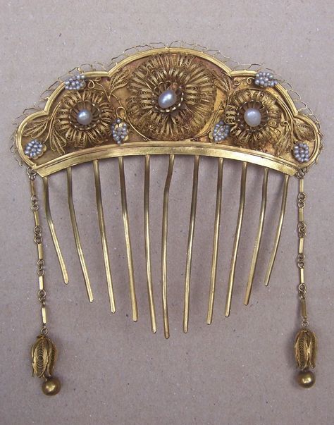 Antique Hair Combs, Pearls Hair, Hair Forks, Hair Accessories Vintage, Victorian Hairstyles, Vintage Hair Combs, Vintage Hair Accessories, Hair Adornments, Epilator