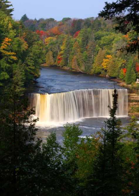 https://flic.kr/p/5v1MZa | Tahquamenon Falls | Tahquamenon Falls is 200 ft. long with over a 60 foot drop. Tahquamenon State Park  Upper Pennisula of Michigan. Picture taken with Canon 40D with 70-200mm L2.8 zoom lens. f/s 22 @1/3 of a second. ISO 100 on a tripod.  To see more waterfalls of Northern Wisconsin and the Upper Peninsula of Michigan visit or website:  lifeinthenorthwoods.com/ Tahquamenon Falls, Northern Wisconsin, Michigan Travel, Upper Peninsula, Zoom Lens, State Park, Nature Beauty, Tripod, State Parks