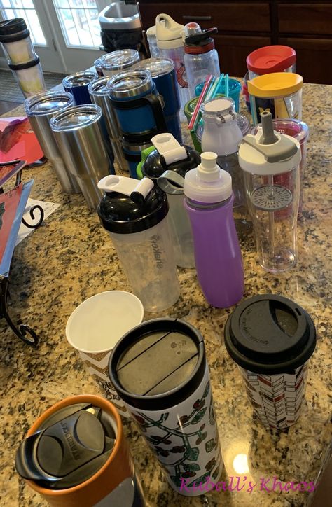 How To Store Paper Plates And Cups, Yeti Organization, Insulated Cup Storage Ideas, Starbucks Cup Storage Ideas, Tumbler Cup Organization, Cup Lid Organization, Cup Organization Ideas, Plastic Cup Storage, Stanley Cup Organization