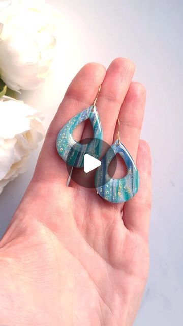 Homemade Clay, Happy Monday Everyone, Polymer Earrings, Polymer Clay Diy, Jewellery Uk, Polymer Clay Tutorial, Polymer Clay Creations, Diy Clay, Clay Projects