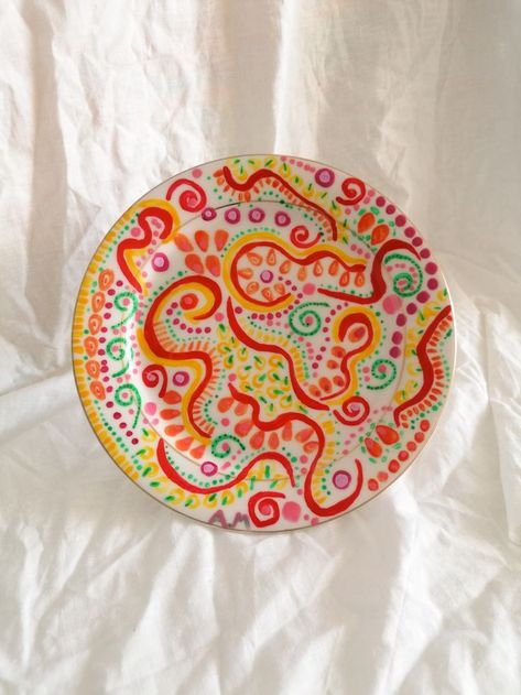 Painting Pottery Plates, Diy Pottery Painting, Wall Decor Vintage, Paint Your Own Pottery, Pottery Painting Designs, Keramik Design, Painted Plates, Pottery Crafts, Diy Pottery