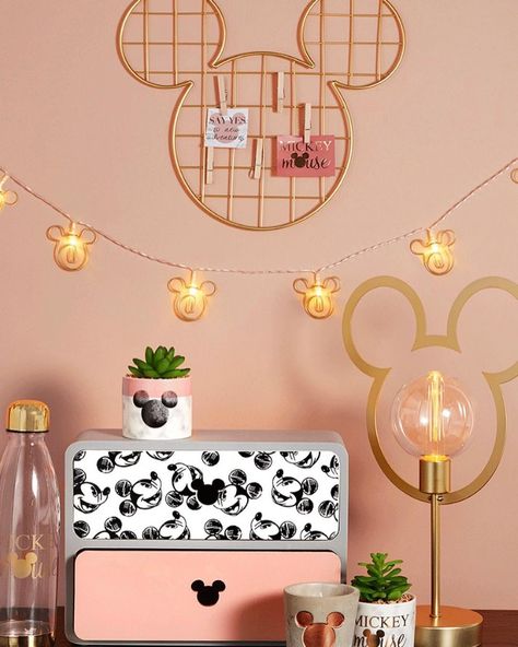 New Primark Disney Collection is so cute! Disney Home I Disney Decor I Disney Decorating I Walt Disney World Disney Dorm, Frozen Poster, Disney Bedroom, Casa Disney, Deco Disney, Mickey House, Primark Home, Disney Room Decor, Disney Bedrooms