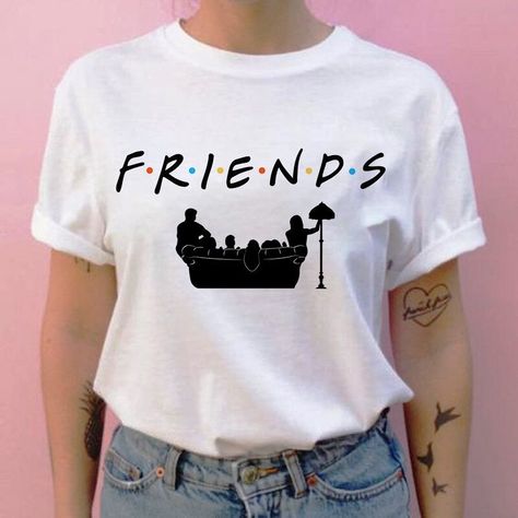 Friends T Shirt Ideas, Friends Tshirt Ideas, Friends Tv Show Shirt, Friends Serie, Friend Shirts, Friends T Shirt, Friends Tee, Summer Retro, Grunge Streetwear