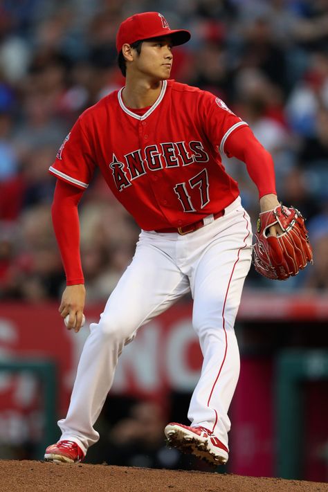 Angels hold on to win after Shohei Ohtani leaves with a blister  - ANAHEIM, CA – JUNE 06: Shohei Ohtani #17 of the Los Angeles Angels of Anaheim pitches during the second inning of a game against the Kansas City Royals at Angel Stadium on June 6, 2018 in Anaheim, California. (Photo by Sean M. Haffey/Getty Images) Baseball Angels, Odell Beckham Jr Wallpapers, Los Angeles Angels Baseball, Japanese Baseball, Angel Stadium, Ohtani Shohei, Angels Baseball, Baseball Boys, Anaheim California