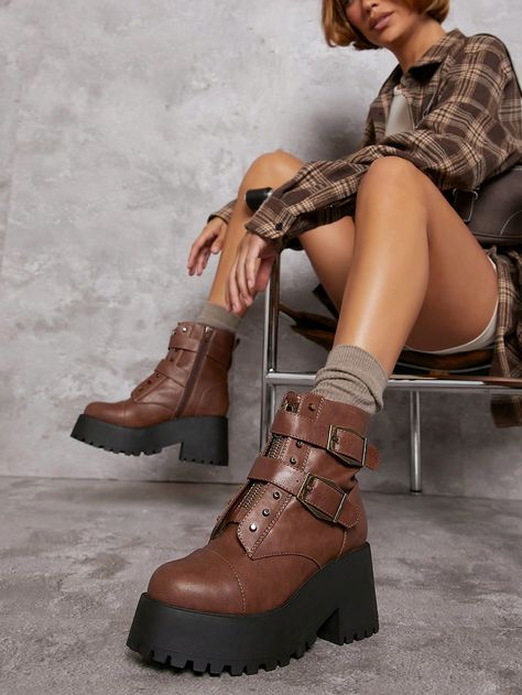 Rust Brown Fashionable Collar   Plain Combat Boots Embellished   Women Shoes Soft Grunge, Women Ankle Boots, Boots Women Fashion, Leather Buckle, Womens Boots Ankle, Lug Sole, Boots Outfit, Fashion Boots, Boots Booties