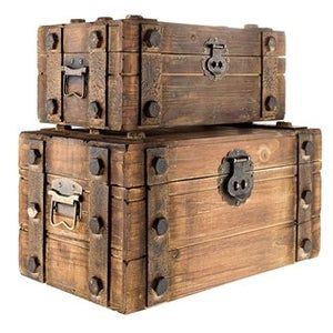 Wooden Trunks, Game Of Thrones Dragons, Antique Trunk, Trunks And Chests, Vintage Chest, Blanket Box, Wood Chest, Wooden Chest, Nesting Boxes