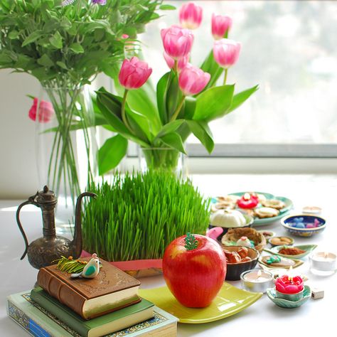 Haft Sin - Norooz *** Persian New Year Haftsin Ideas, Nowruz Card, Norooz Design, Nowruz Table, Iranian New Year, Haft Sin, Haft Seen, Persian New Year, New Year Table