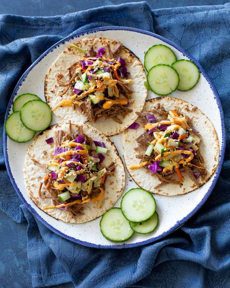 Korean Tacos With Asian Slaw, Korean Bbq Tacos, Asian Tacos, Shredded Pork Tacos, Korean Beef Tacos, Korean Tacos, Slow Cooker Korean Beef, Slow Cooker Asian, Korean Pork