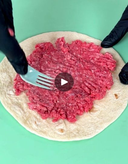 Burger On A Tortilla, Hamburger In Tortilla, Cheeseburger Tortilla Hack, Hamburger With Tortillas, Hamburger On A Tortilla, Hamburger And Tortilla Recipes, Hamburger Tortilla Recipes, Hamburger On Tortilla, Burger On Tortilla