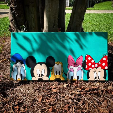 Disney Art Mickey Mouse, Disney Cartoon Canvas Painting, Disney Art Inspiration, Mickey Mouse Cute Drawing, Mickey Mouse Canvas Painting Diy, Diy Disney Canvas Art Ideas, Disney Simple Paintings, Disney Character Canvas Painting, Cartoons On Canvas